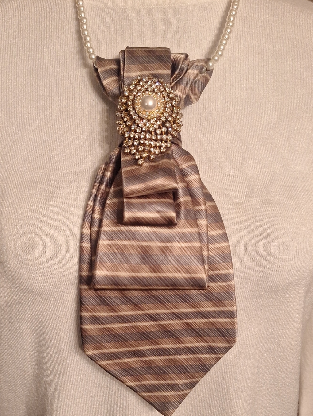 Necktie Neckkace